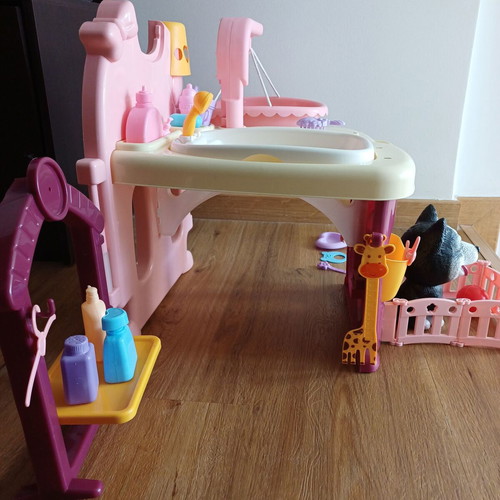 Pet care set used with accessories for feeding and bathing