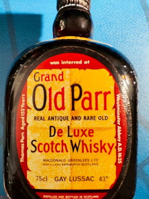 Grand Old Parr De Luxe Scotch Whisky new 750 ml 43.0% Vol.