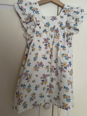 Zara floral dress for girls, size 4-5 years