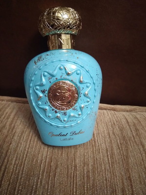 Opulent Dubai Lattafa perfume 100 ml like new