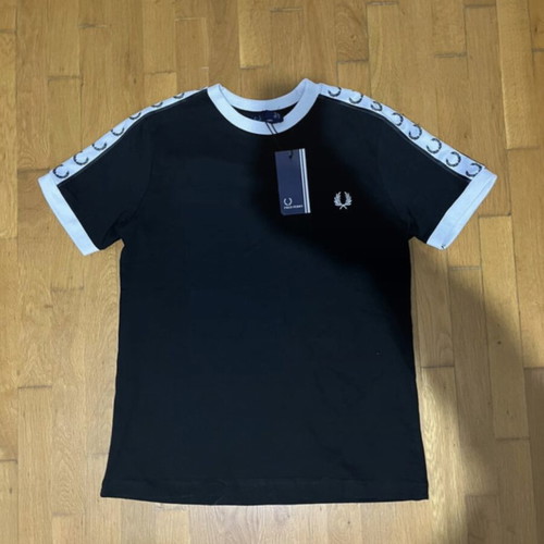 Fred Perry T-shirt new, size S, black
