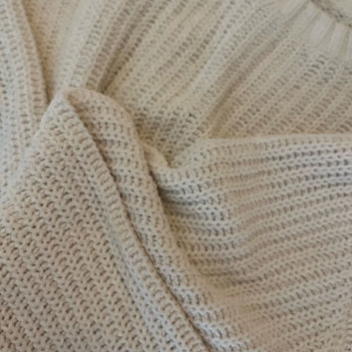 White knitted sweater like new, size S/M