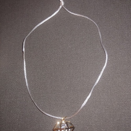 Children's faux pendant diamond design with crystal new