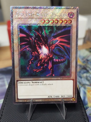 Red-Eyes Black Dragon Platinum Secret Rare Yu-Gi-Oh! card