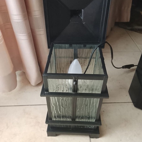Metal lantern used with portable lamp base