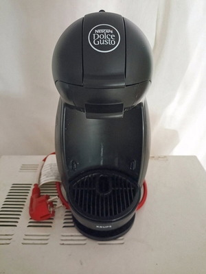 Καφετέρια Dolce Gusto Krups μεταχειρισμένη, χρειάζεται καινούργια κανάτα