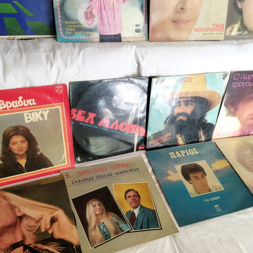Vinyl records like new, pack of 12, laiko genre