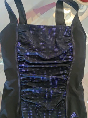 Adidas swimsuit like new, size S