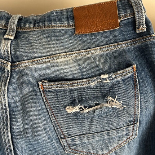 Zara jeans used with rips, comfortable fit, set of 2