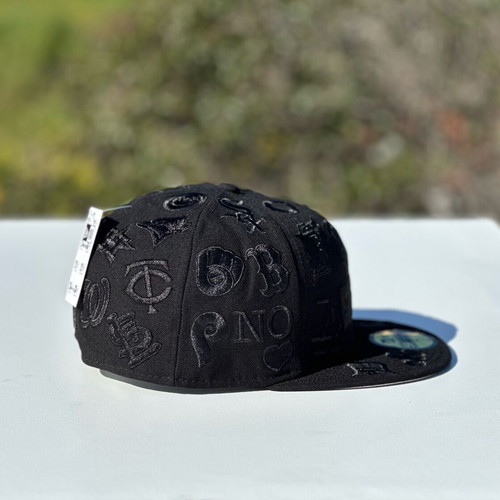 New Era hat new, size 58.7, black