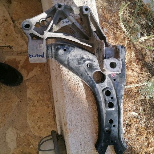 Polo 9N 2 right control arms with mounts new