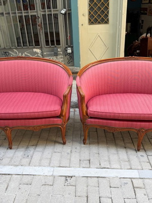 Saridis Two Sofas like new condition
