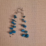 Earrings with blue stones like new