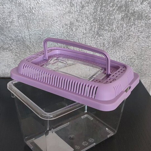 Plastic aquarium new with lid and carrying handle