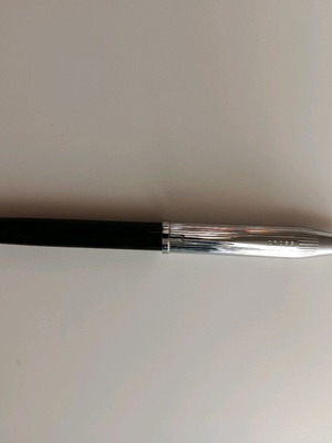 Cross Rollerball pen Black Lacquer & Chrome with new refill