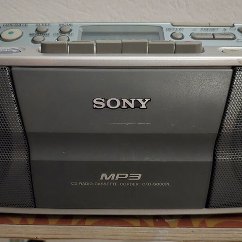 Sony CFD S03CPL Portable Mp3 Radio CD Cassette Player like new