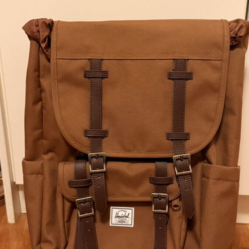 Herschel Little America Backpack like new, bronze brown, 30 L