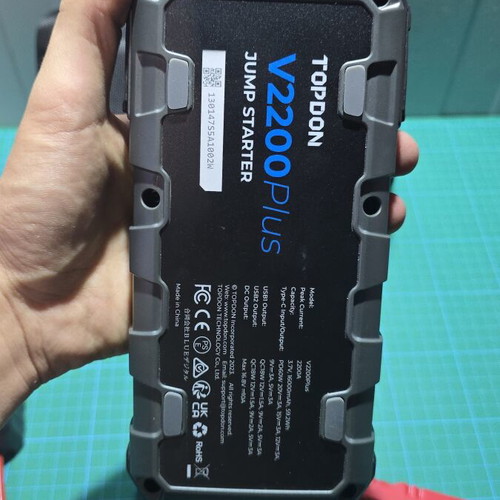 Topdon V2200 Plus professional jump starter