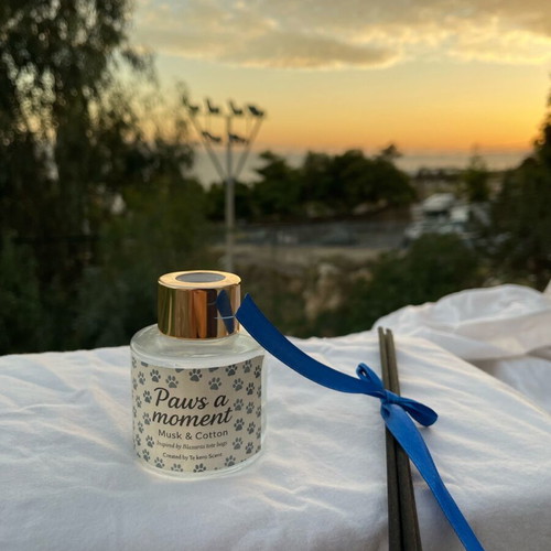 Paws for a moment diffuser new with Musk & Cotton scent