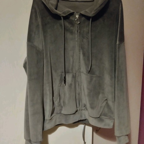 Velour jacket like new, gray, size M/L with pockets and hood