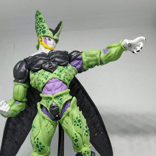 Dragon Ball Z Perfect Cell figure 22cm like new