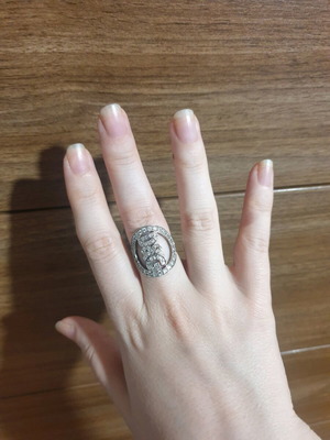 Silver ring with rhinestones like new