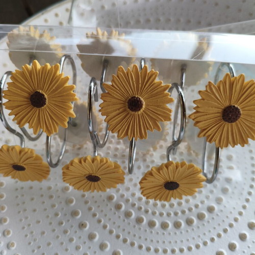 Shower Curtain Hooks new, clay-like design