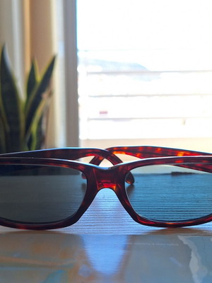 Scorpion Tortoise Sunglasses like new, brown multicolor