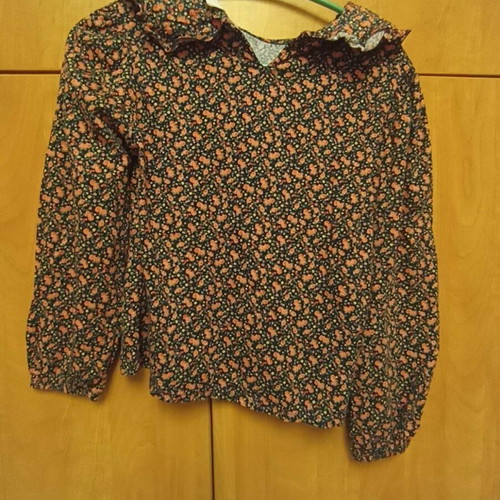 Zara shirt and skirt like new, sizes 10 and 9