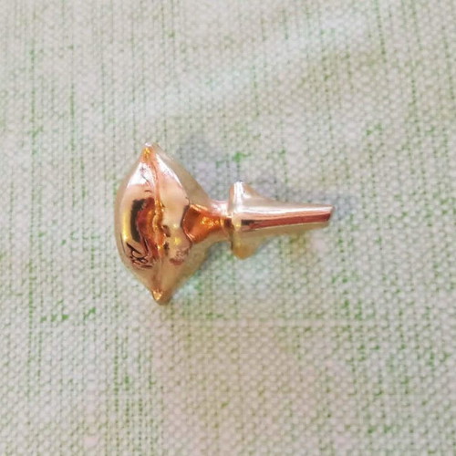 Salvador Dalí Collectible Brooch 1983, like new, gold-tone
