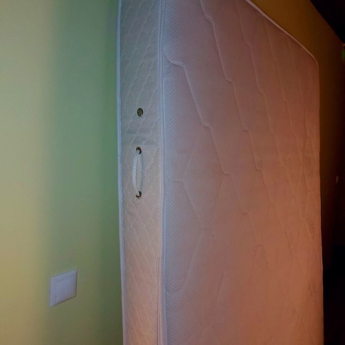 Double mattress used 157×200 cm with protective cover