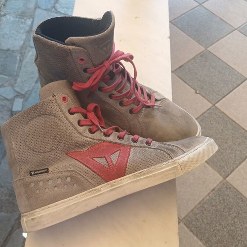 Dainese Street Biker Air Boots Size 39 Like New