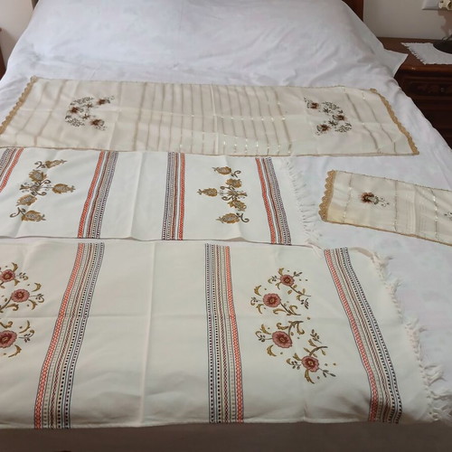 Table runners used, set of 4, hand-embroidered with lace details