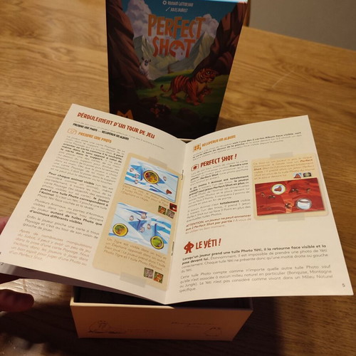 Perfect Shot board game like new, Matagot French edition