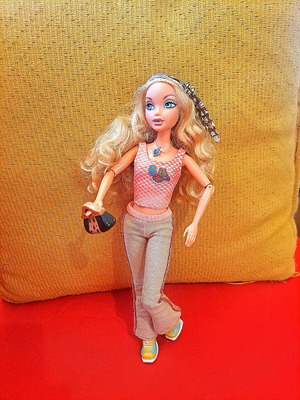 My Scene A Ride in the Park doll by Mattel 1999