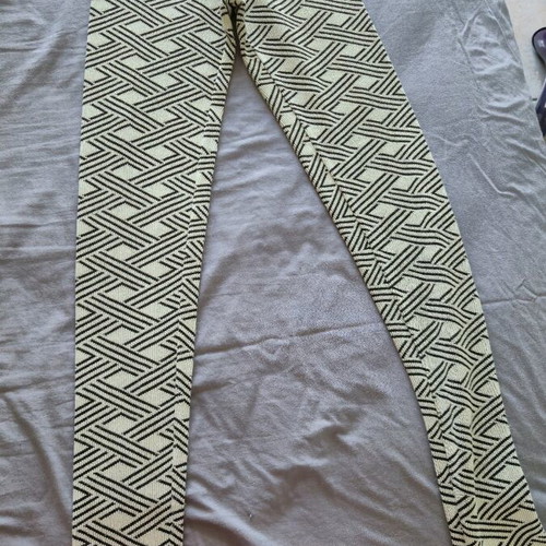 Toi&Moi leggings with pattern used, size S 36 8, black and white