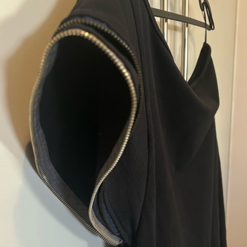 Devotion Short One-Shoulder Dress S like new, black