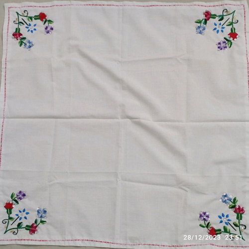 Table runner like new, white with embroidered flowers 61x61 cm