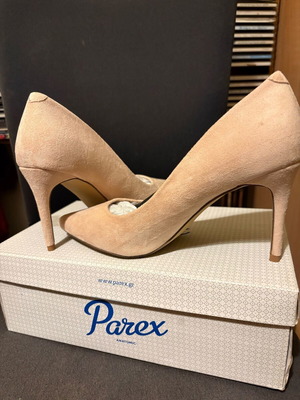 Nude Parex Pumps Size 38 Like New