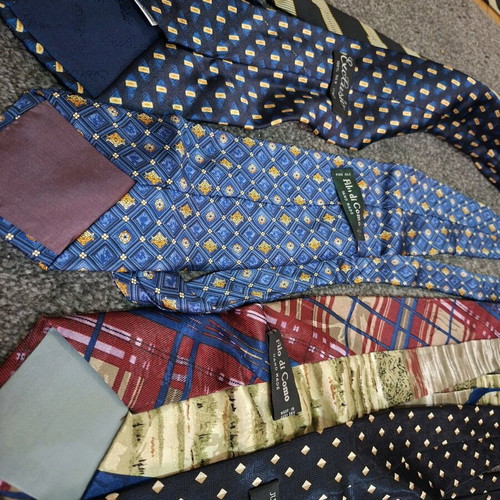 Branded men's ties like new, pack of 13 pieces