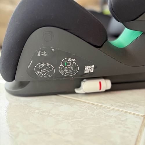 Cybex Solution G2 i-Fix child car seat, Magic Black