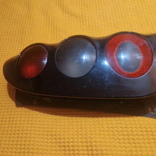 Smart Fortwo right tail light used