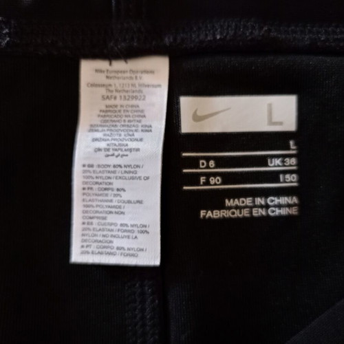 Nike Swim kids' swim shorts, black, size L (12-14 years)