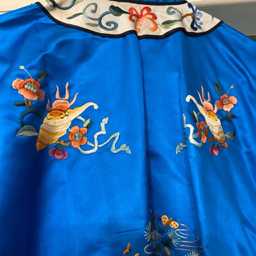 Silk kimono new with embroidery blue size M