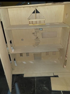 Wooden dollhouse handmade new