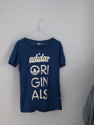 Adidas originals αθλητική μπλούζα καινούργια, μπλε, μέγεθος S