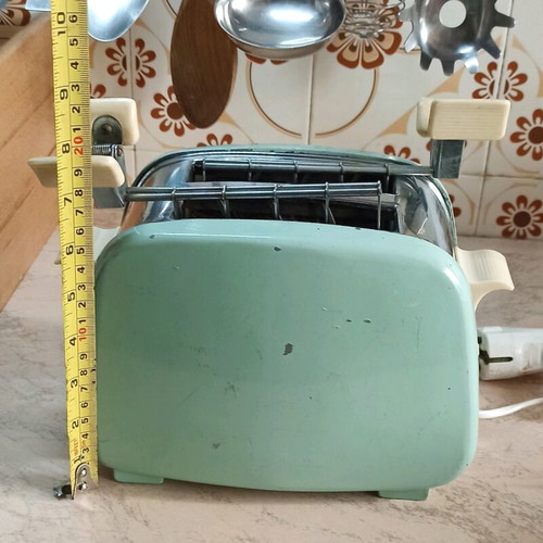 Vintage 1960 toaster used antique for decoration