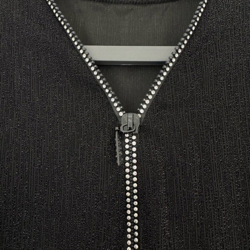 Long-sleeve black blouse with zipper like new