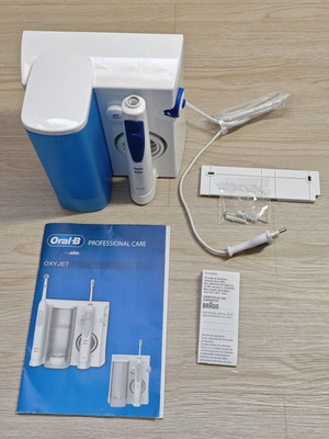 Oral-B OxyJet MD20 oral irrigator new