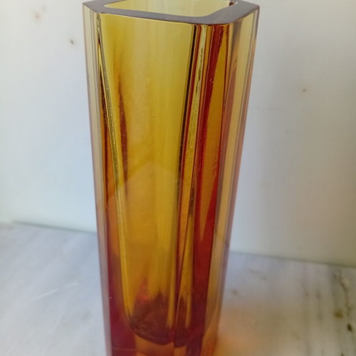 Murano vase used, faceted 18 cm